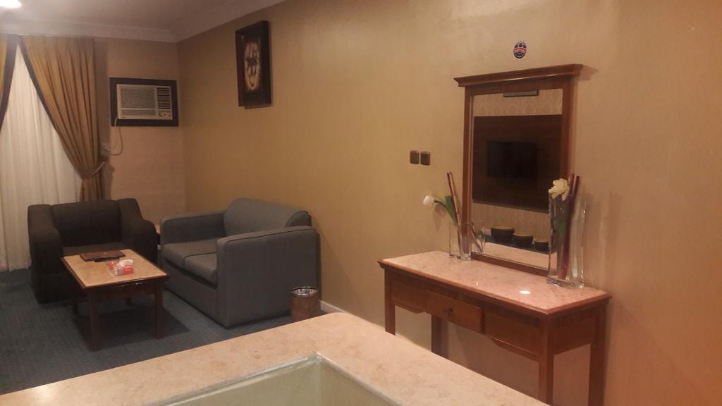 Aparthotel Al Saher For