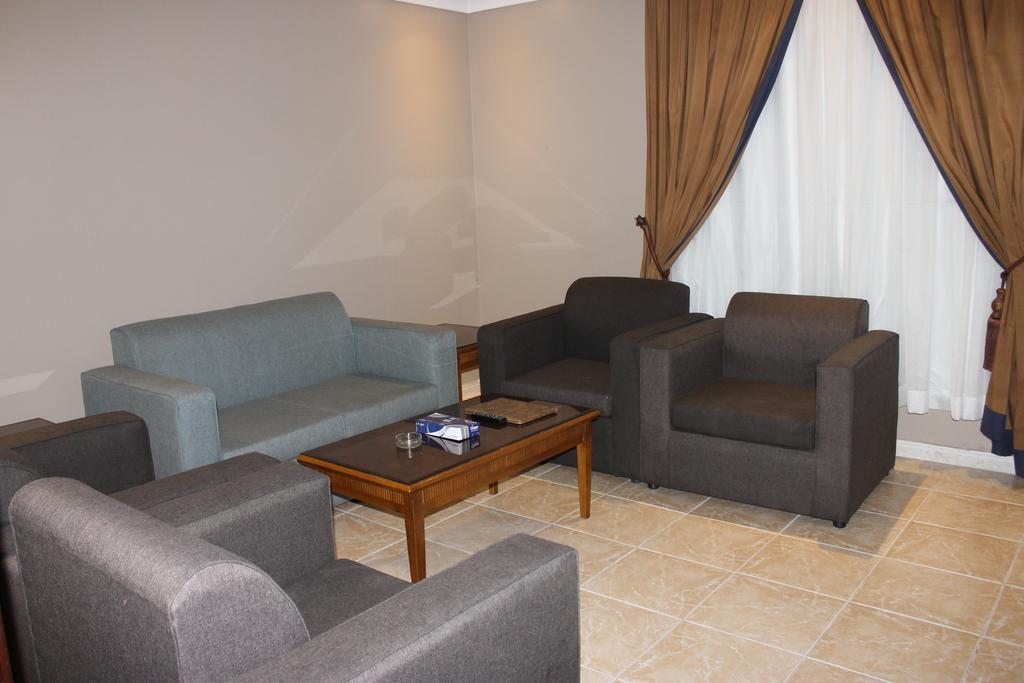 Al Saher For 4* Jeddah