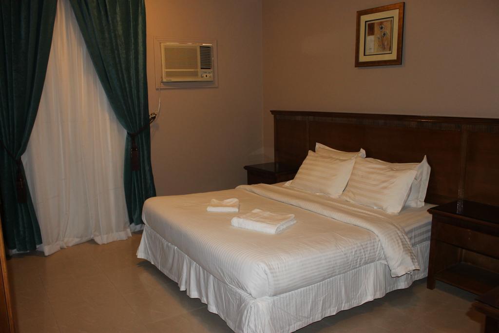 Al Saher For 4* Jeddah