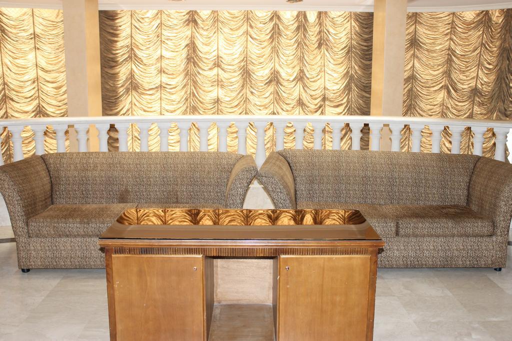 Al Saher For 4*